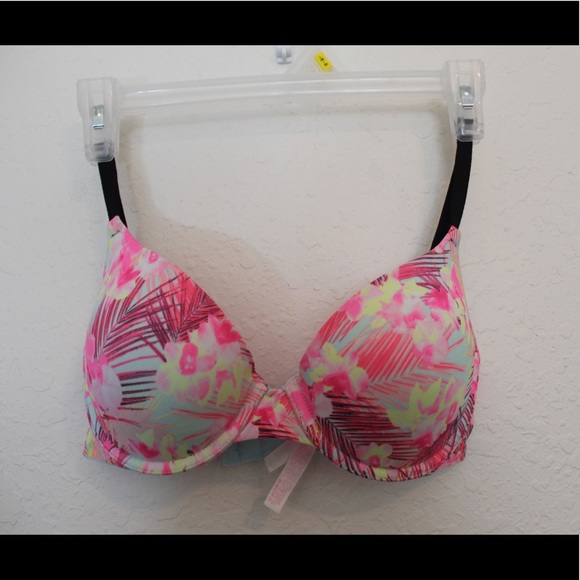 Victoria’s Secret PINK push up 34D bra - Picture 11 of 16